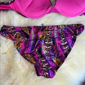 Bombshell bikini bottoms
